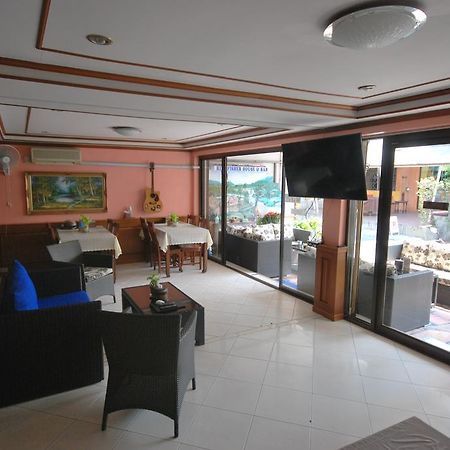 Kingfisher House & Bar Патая Екстериор снимка