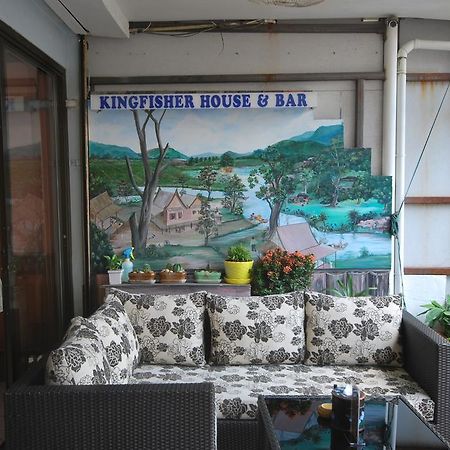Kingfisher House & Bar Патая Екстериор снимка