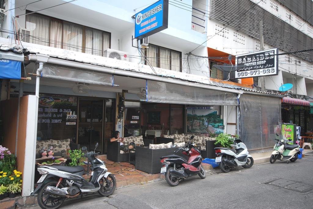 Kingfisher House & Bar Патая Екстериор снимка