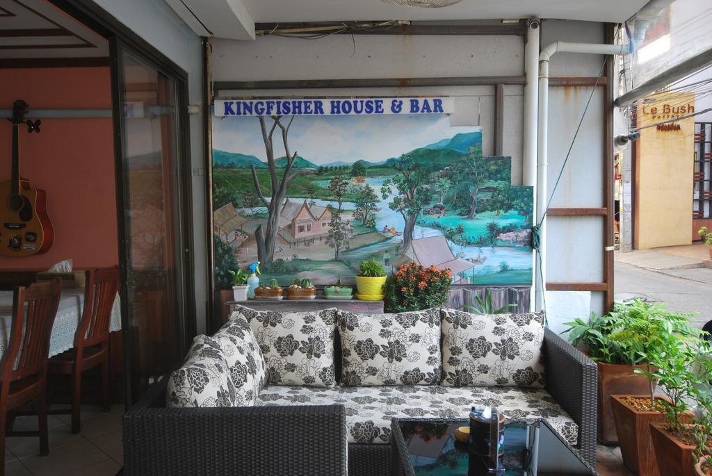 Kingfisher House & Bar Патая Екстериор снимка